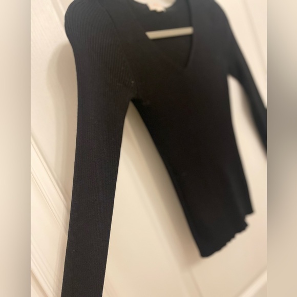 Black Long Sleeve Knitwear Top - Picture 2 of 5